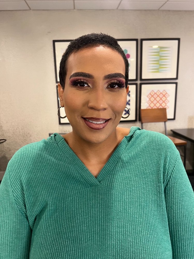 Plum Shimmer — glam makeup look by Emma